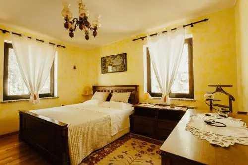Villa EMI