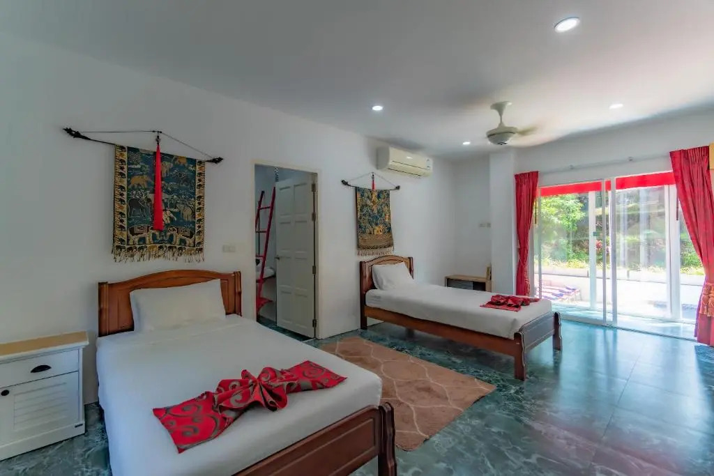 Luxurious 10-Bedroom Villa with Private Pool in Chalong, Phuket