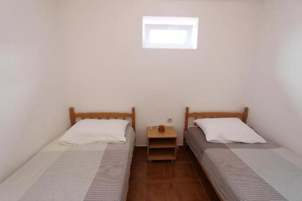 Apartments with a parking space Stara Novalja, Pag - 18860
