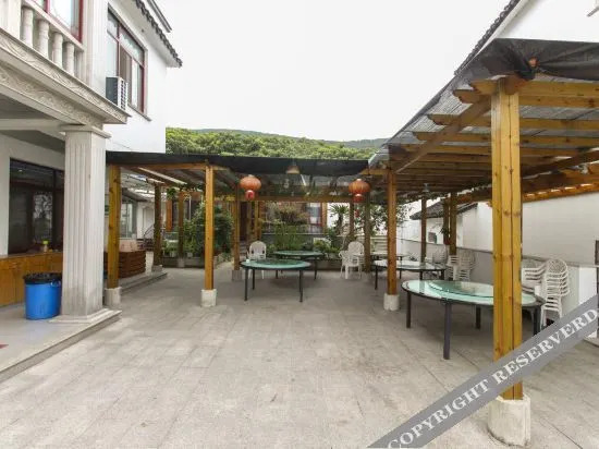 Xiajia Xiaoyuan Farmhouse