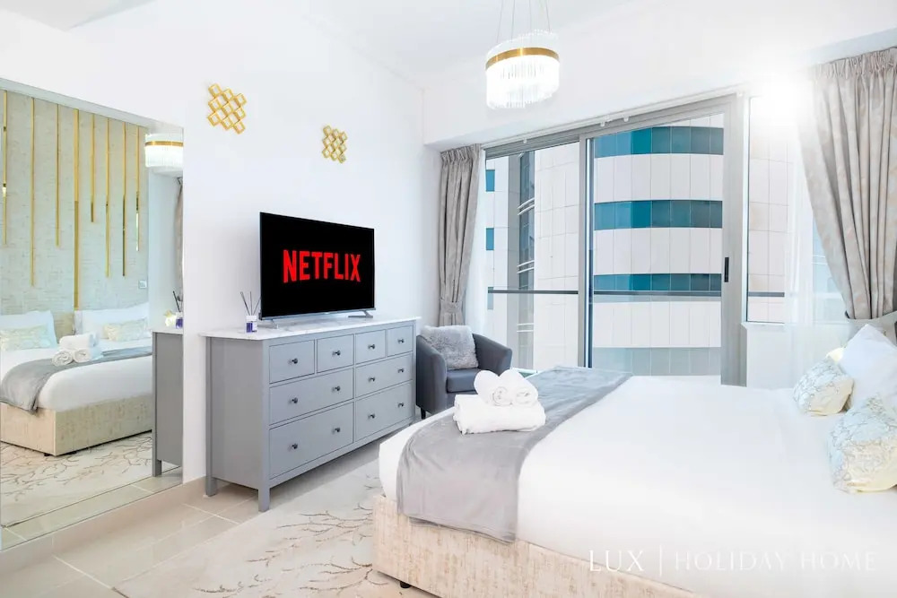 LUX The Marina Ocean View Suite 3