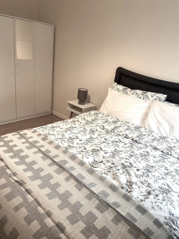 Impeccable 2-bed Apartment in London