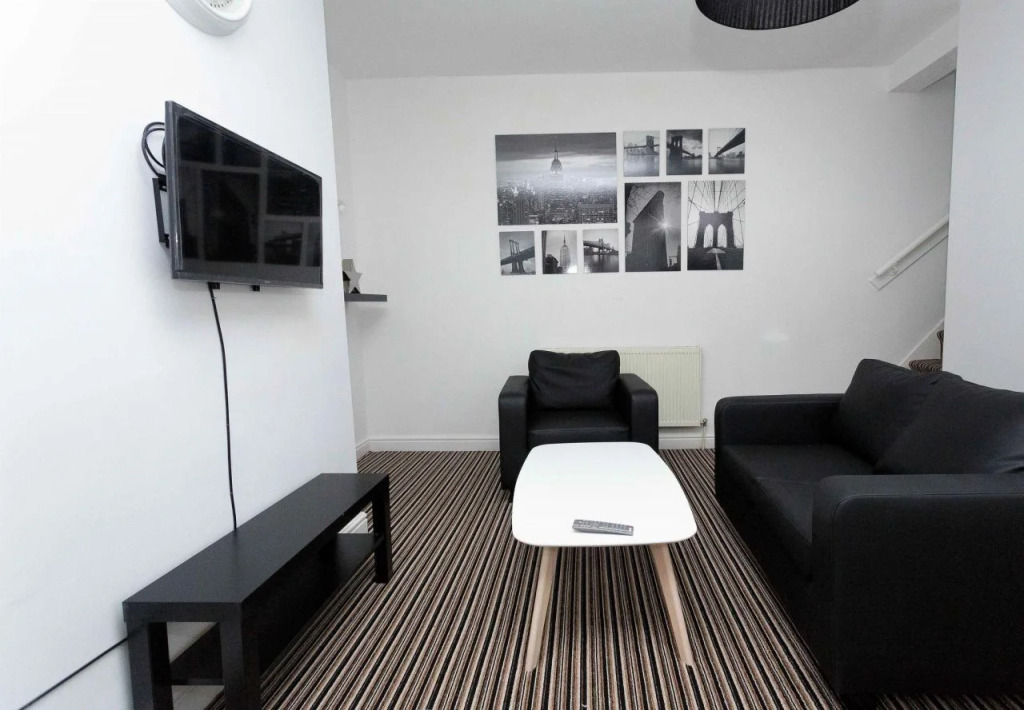 Kirkstall House