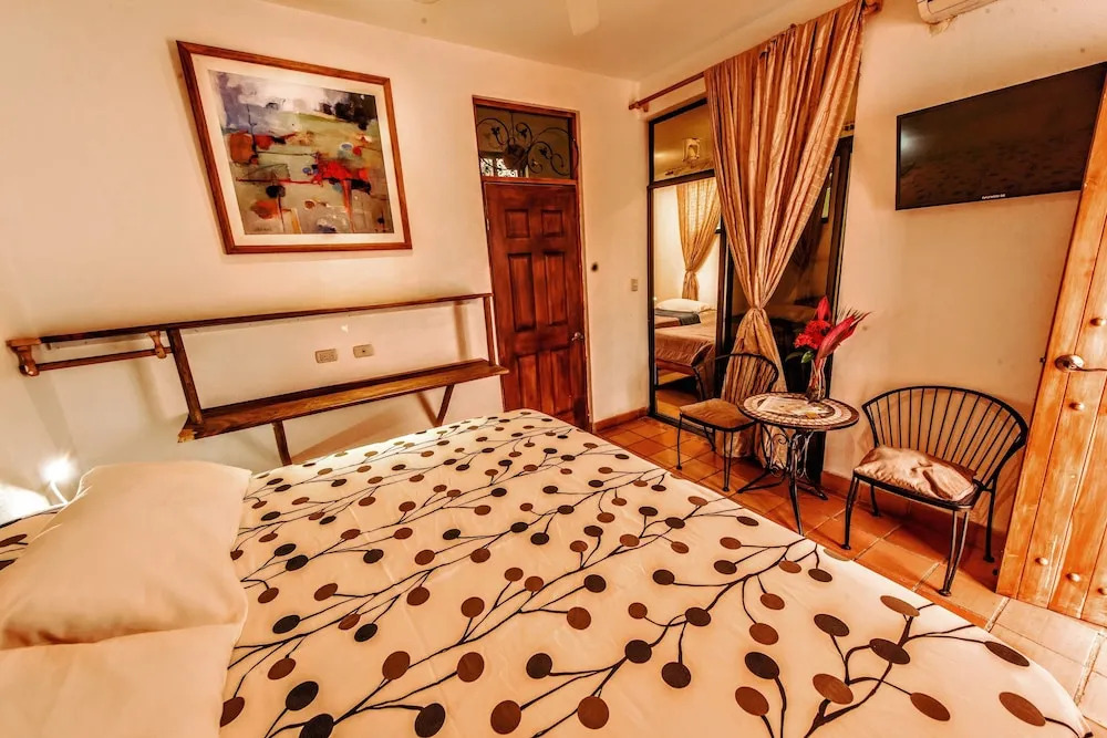 Dreamcatcher Hotel - Live the Dream of Santa Teresa