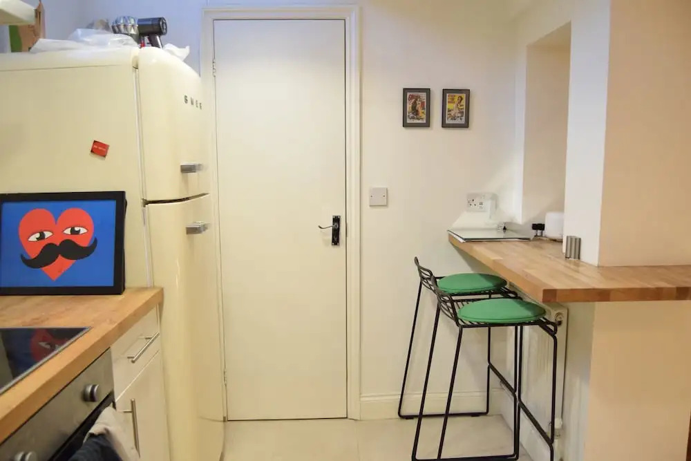 Spacious 1 Bedroom Flat Near King's Cross