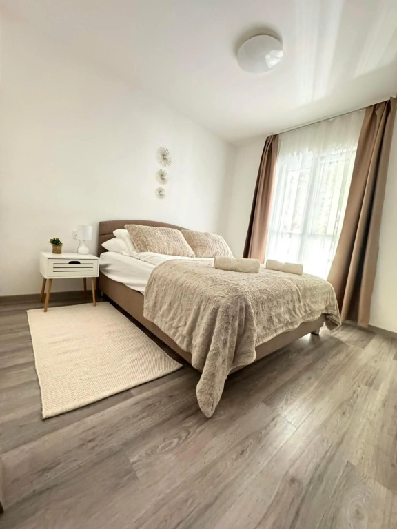 SunSuite Szeged