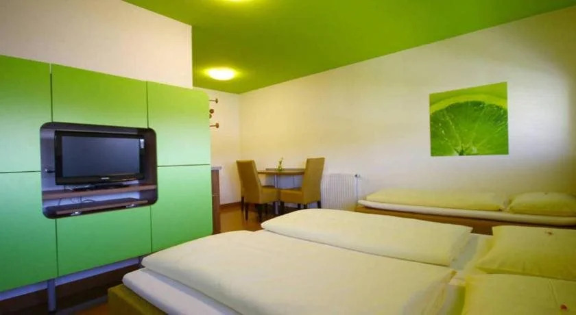 Hotel Greenrooms