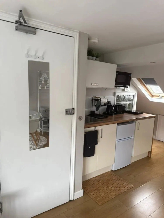 Alross guest house