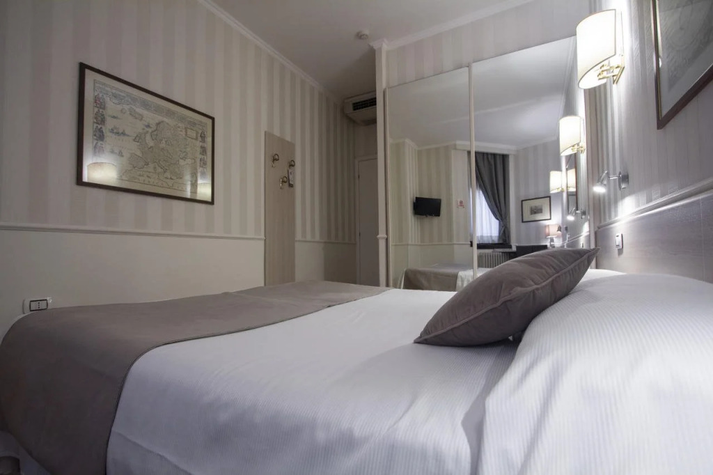 Hotel Flora