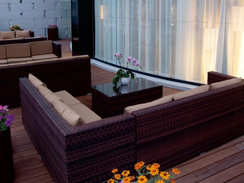 Easetel Hotel