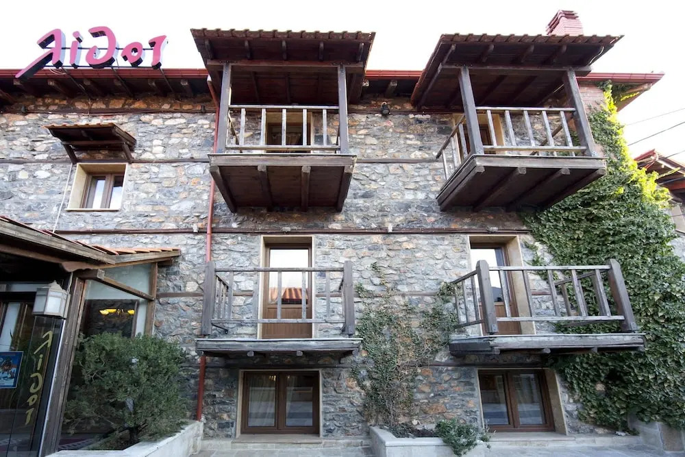 Chalet Lithos
