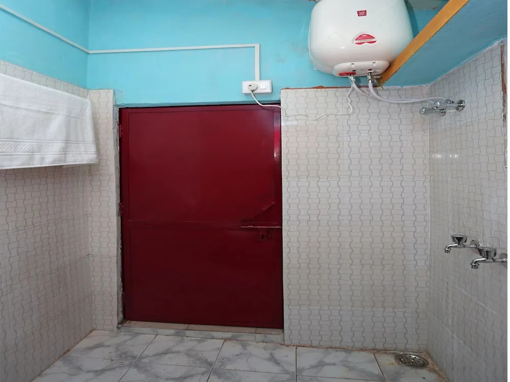 OYO 12262 Home 2BK Hilltop Cottage Bhimtal