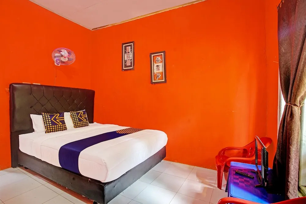 OYO 90279 Wartawan De Mansion