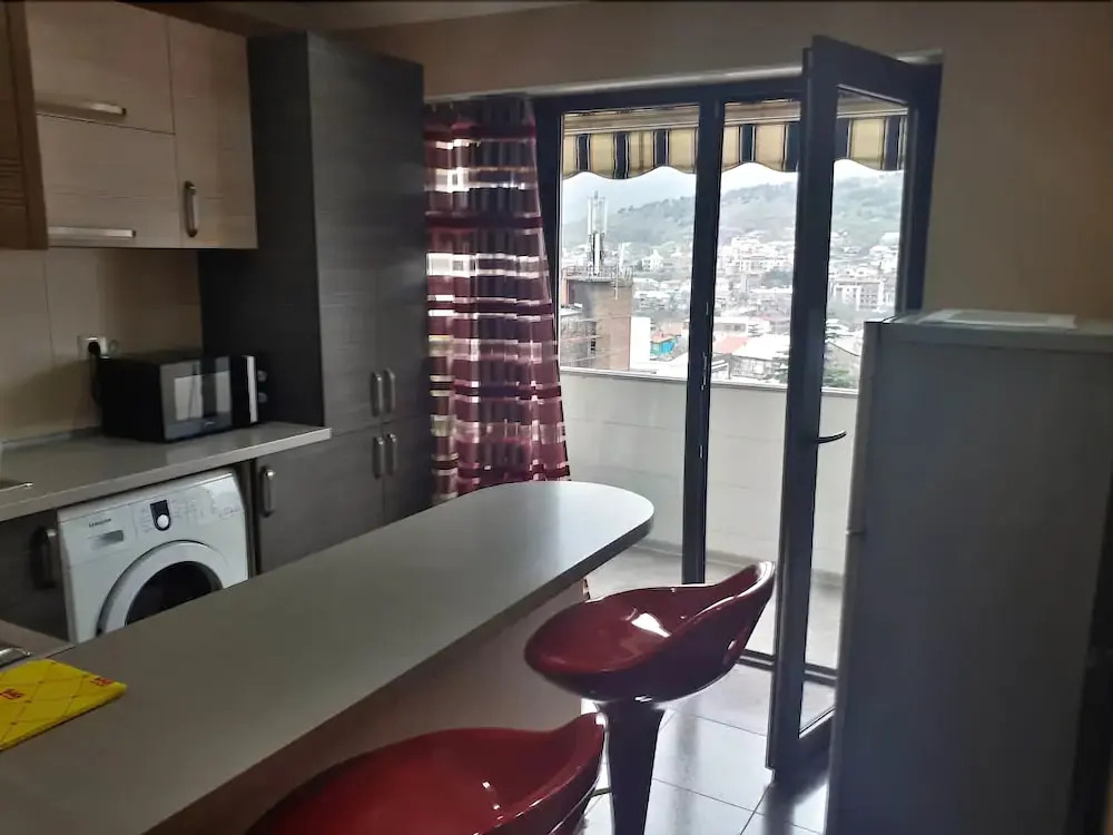 Avlabari City View Apartment