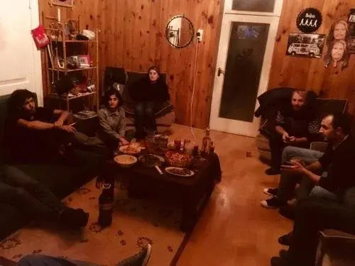 Hostel 13