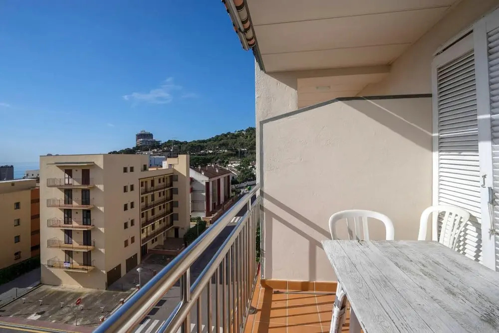 Apartment With one Bedroom in Calonge, With Wonderful sea View, Enclosed Garden and Wifi
