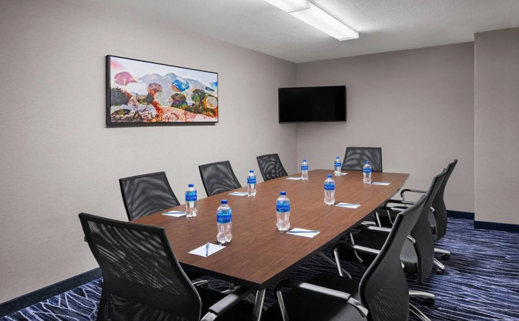 Fairfield by Marriott Inn & Suites Denver Airport