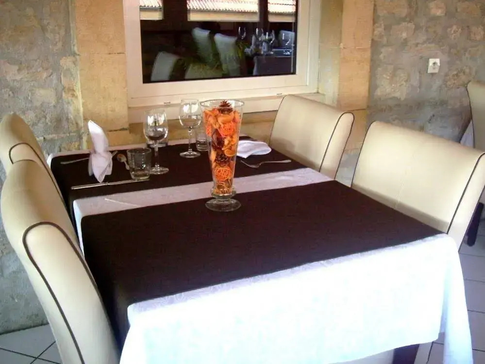 Hotel Le Sire De Joux