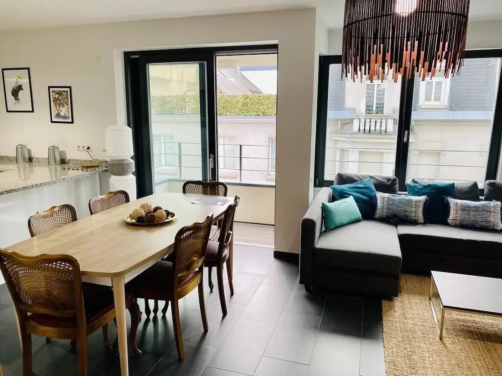 Large Flat In The Heart Of The City Center - Parking