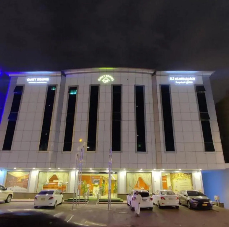 Silent Room Hotel by OYO Rooms