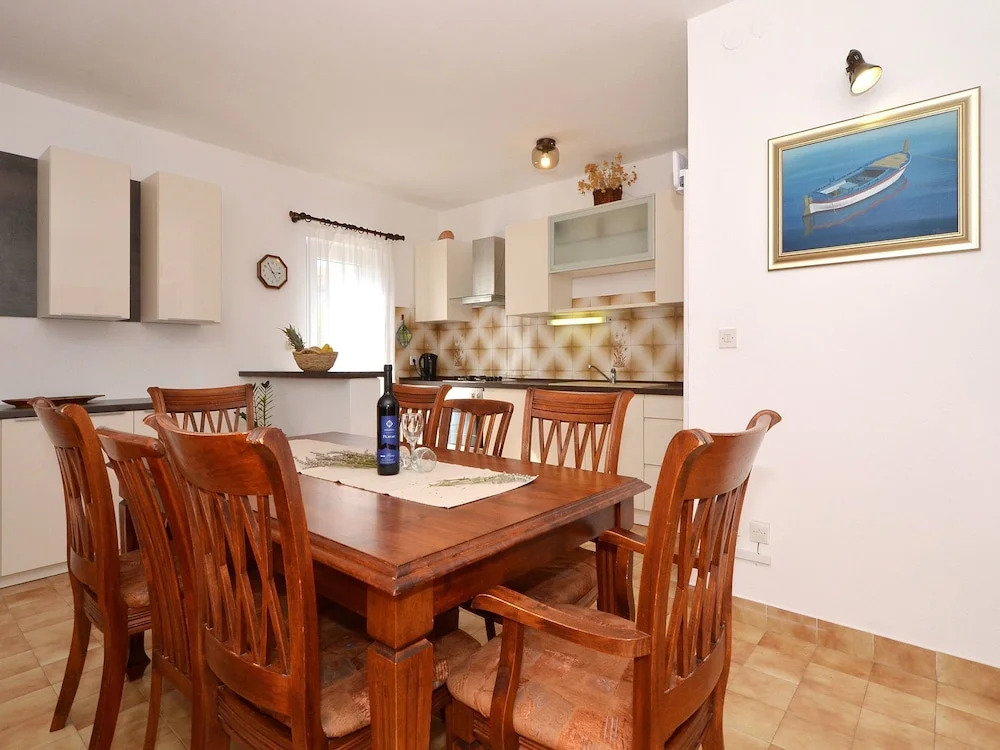 Apartments Kobaslic