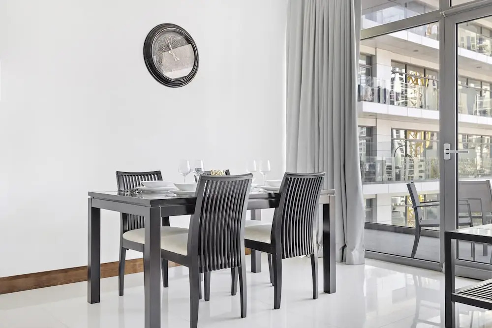 WelHome - Urban Retreat With Terrace And City Views