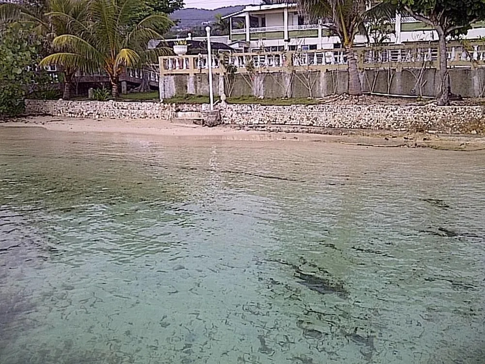 Cariblue Hotel & Scuba Resort