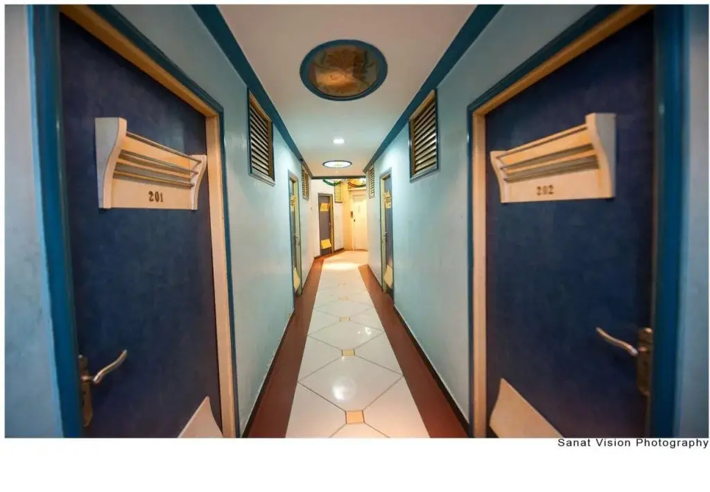 Hotel Dhoom