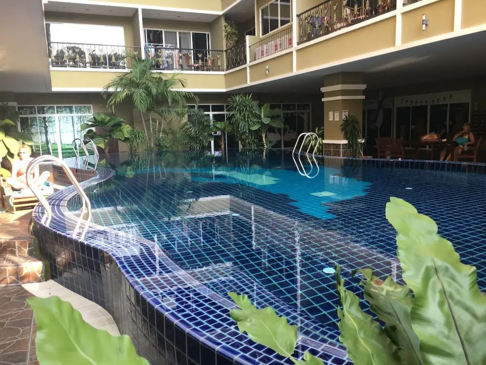 Pratumnak 1 bed With sea View at Siam Oriental Twins