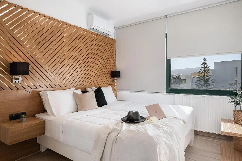 Elia Penthouse