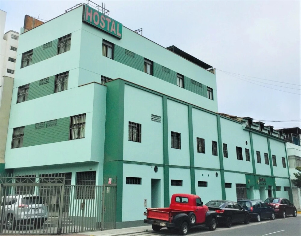 Hostal Carlos Tenaud