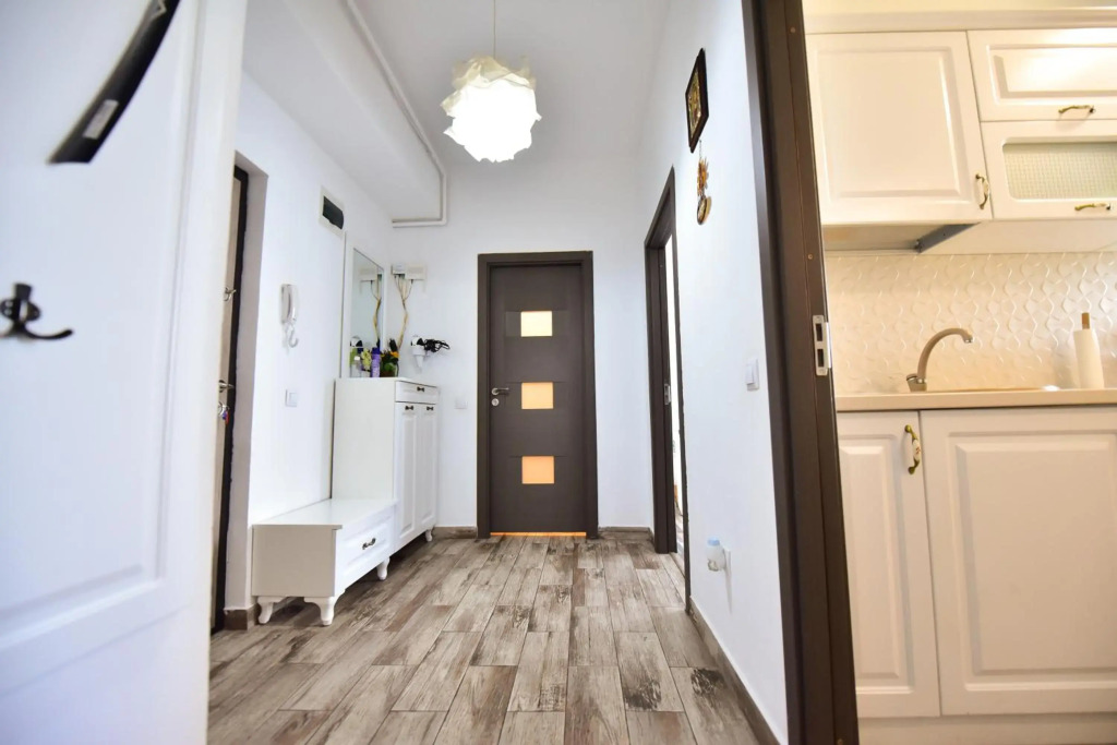 Mountain View Apartment