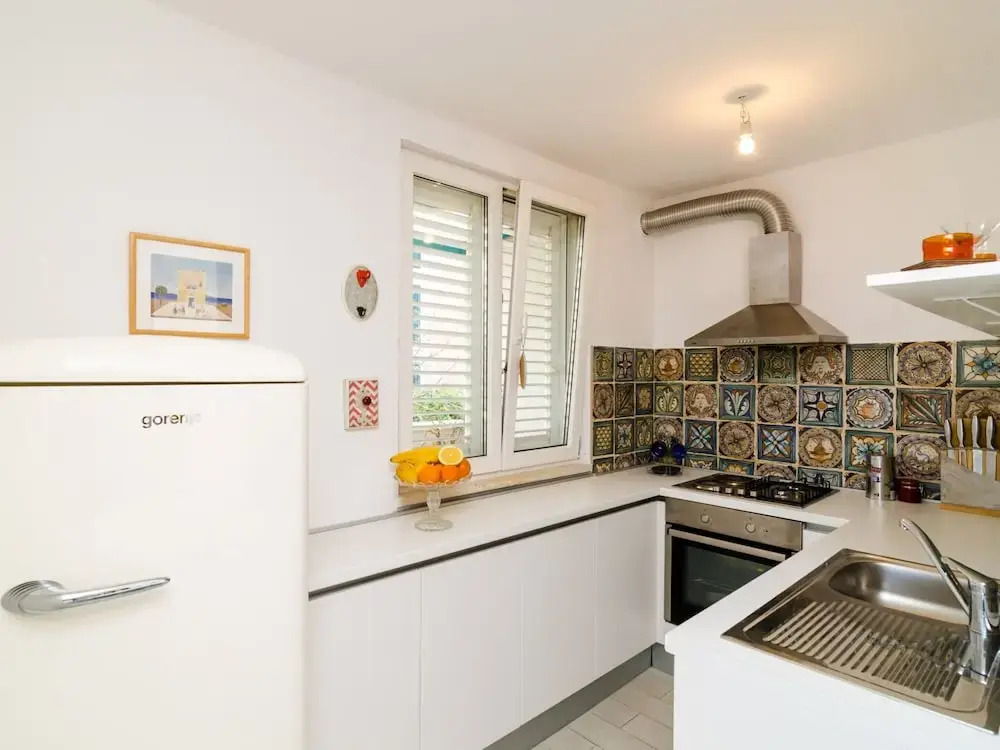 Apartment Radovan - One-bedroom Apartment With Balcony and Sea View