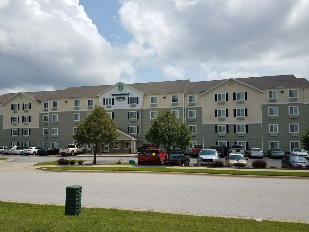 WoodSpring Suites Springdale