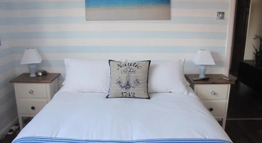 Hale Village Guesthouse