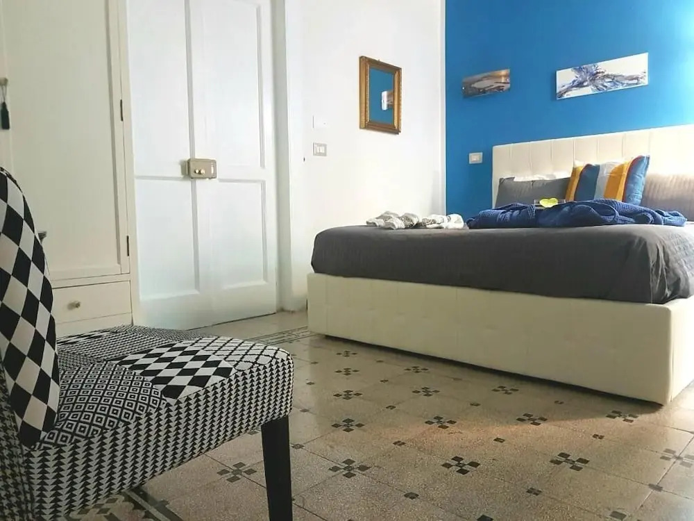 Lesuite Napoli