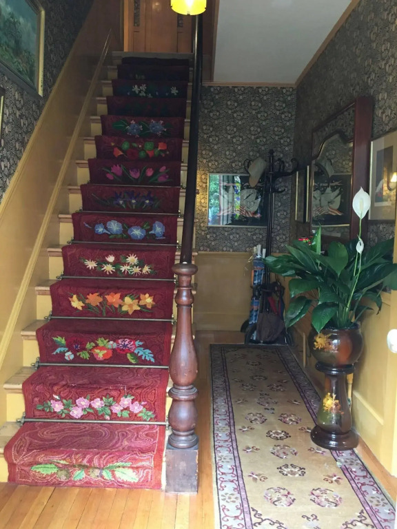 The Chestnut House