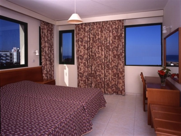 Isaac Hotel Apartments
