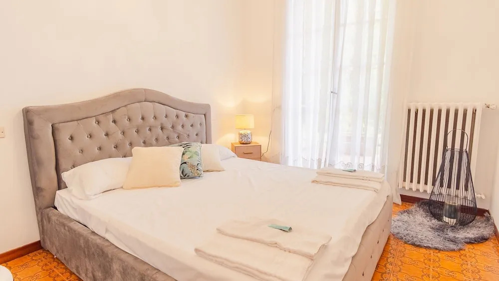 Villa CastleGrace Lake Garda - Italian Homing