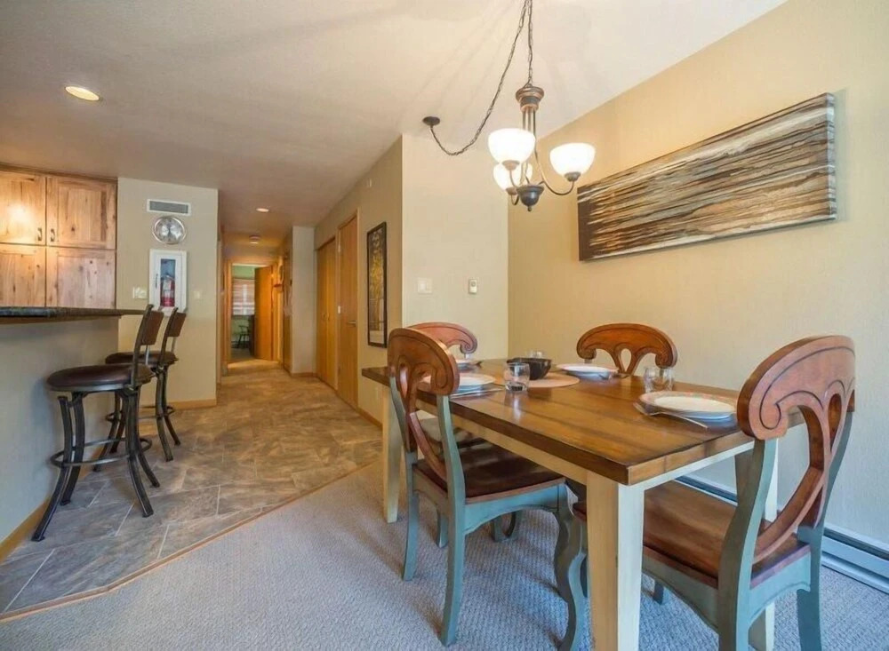 Liftside Condominium 1 Bedroom Apartment by Key to the Rockies