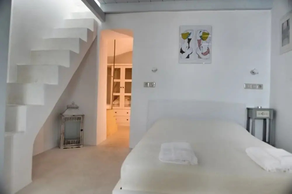 Luxury Santorini Villa 1 Bedroom Villa Stunning Sea Views & Outdoor Jacuzzi