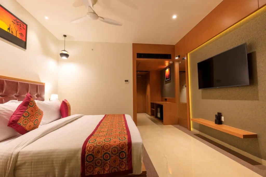 Lords Eco Inn Jamnagar - Apple Gate