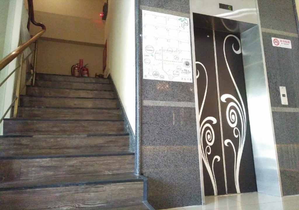 Joy Garden Hotel