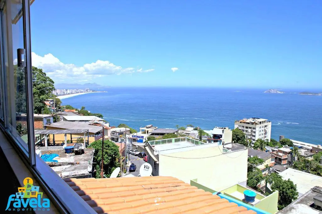 Favela Experience