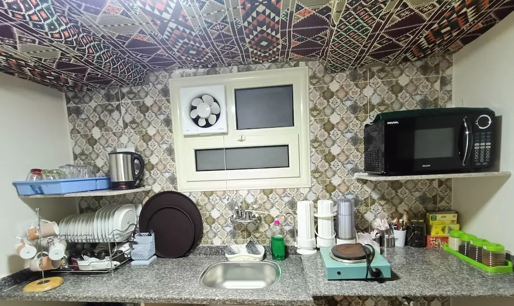Discover pyramids inn