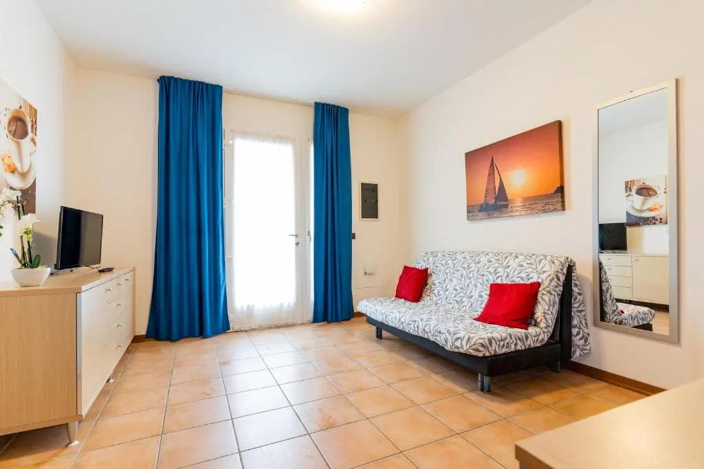 Villaggio Ai Pini Lido Altanea
