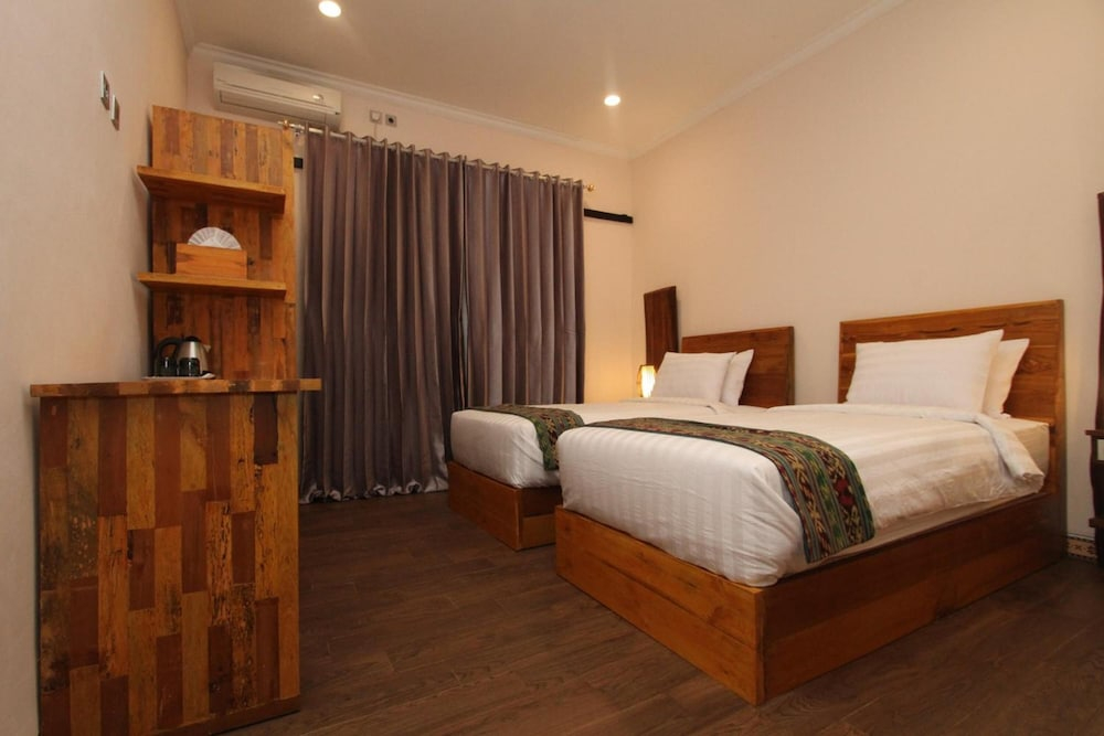 Saka Boutique Hotel