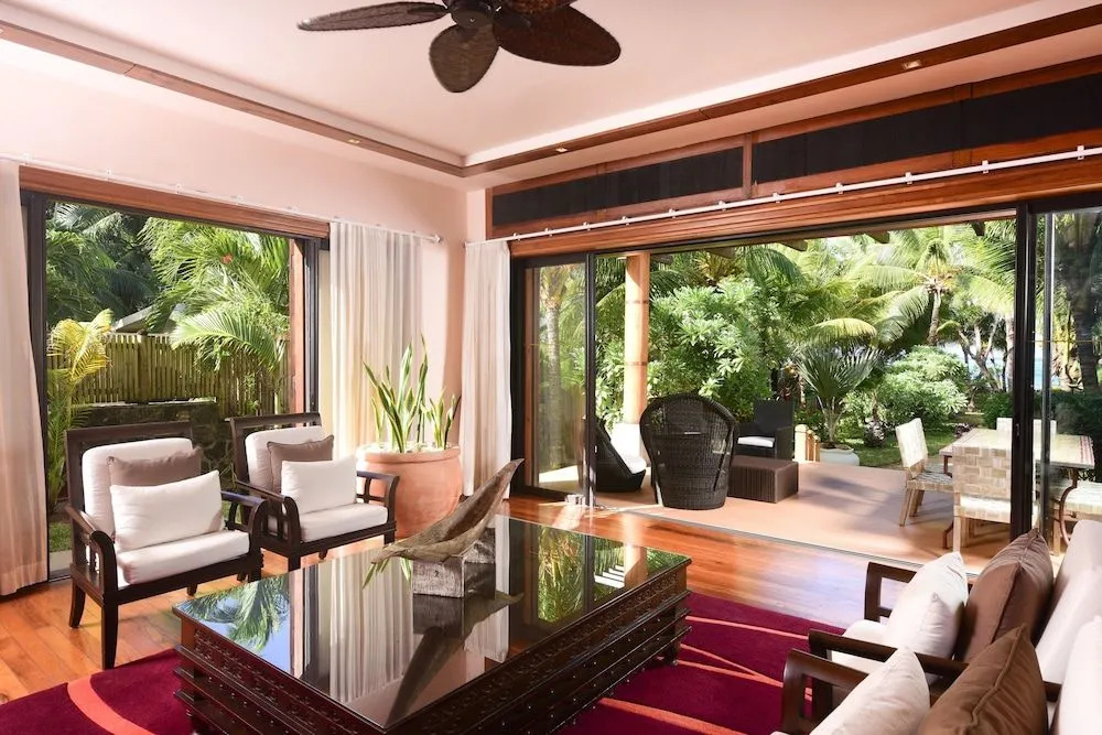 Sankhara Luxury Private Beach Villas
