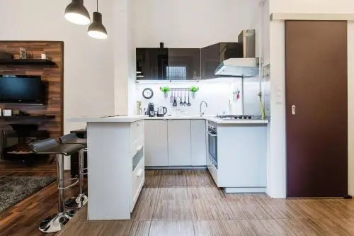 Orsi's sweet & lovely home