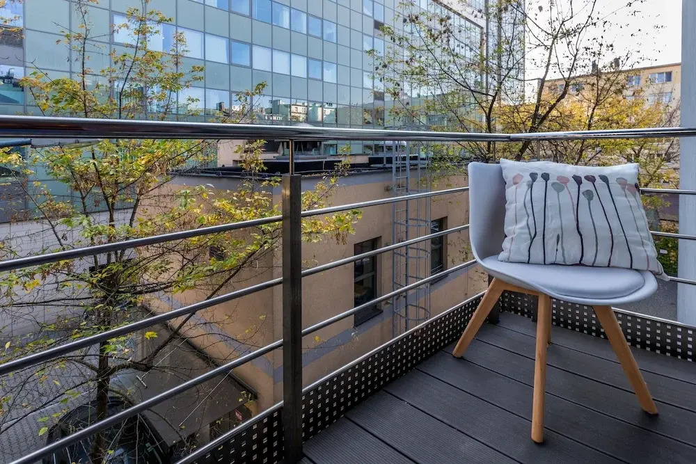 FriendHouse Apartments - Aparthotel